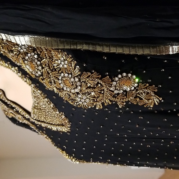 Ethnic Indian Ladies Embroidered /Beaded Formalwear Dress / Sz S-M / Bla… - Picture 10 of 17